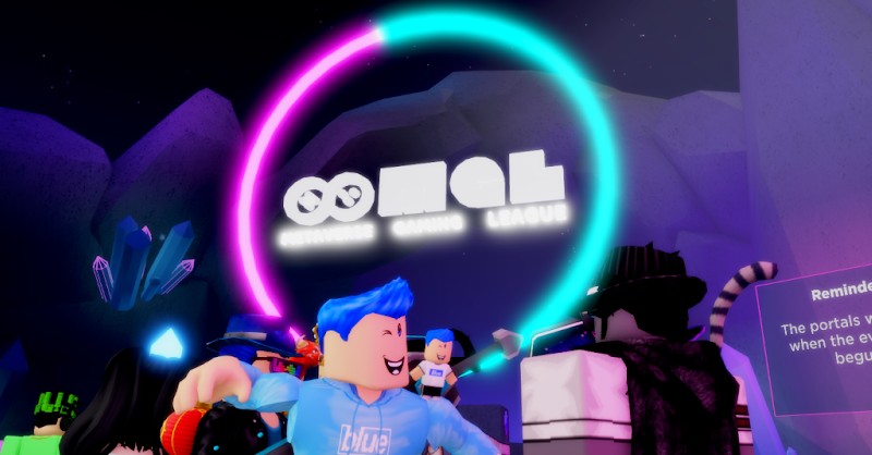 Will Facebook or Roblox be the Master of the Metaverse?